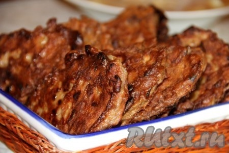 Рубленные оладьи из куриной печени