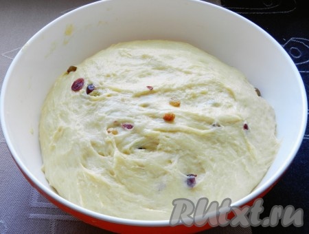 Еще оставить тесто для подхода на 30 минут.