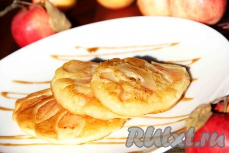 Оладьи с яблоками на кефире без яиц