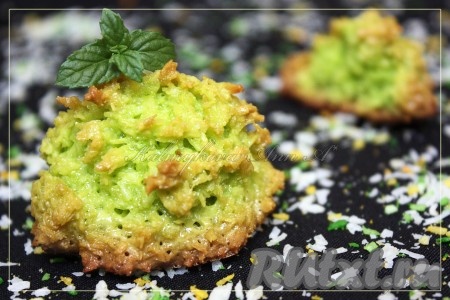 Печенье из кокосовой стружки без муки