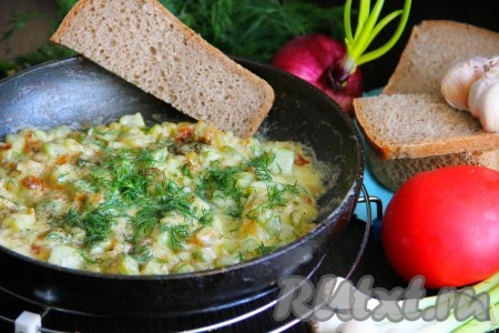 Кабачки, тушеные в сливках