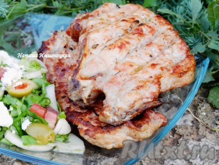 Антрекоты из свинины на мангале