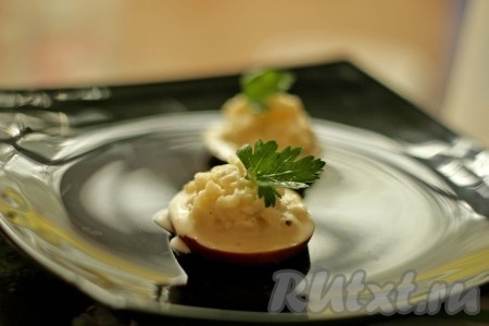 Сырная закуска с яблоками