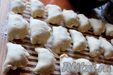 Тщательно защепить края. 