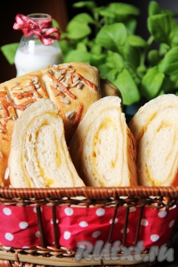 Домашний хлеб с сыром