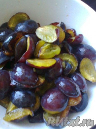 &nbsp;Вынуть косточки.