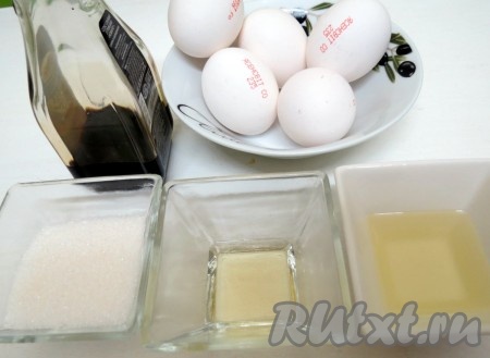 Подготовим продукты для приготовления японского омлета "Тамагояки".