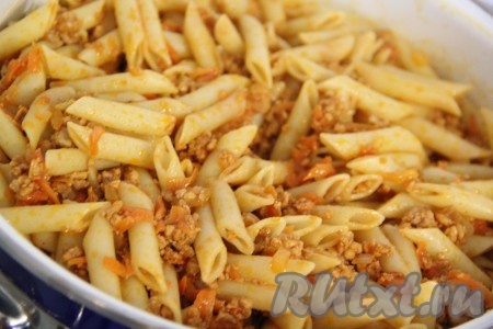 Прогреть в течение 3-5 минут, периодически помешивать.&nbsp;
