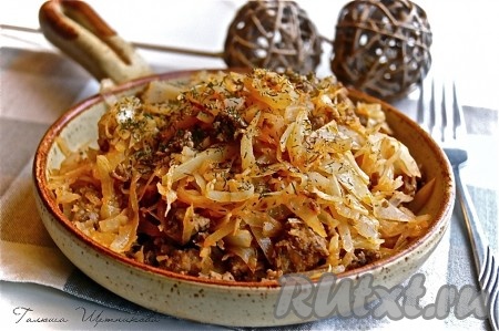 Жареная капуста с фаршем