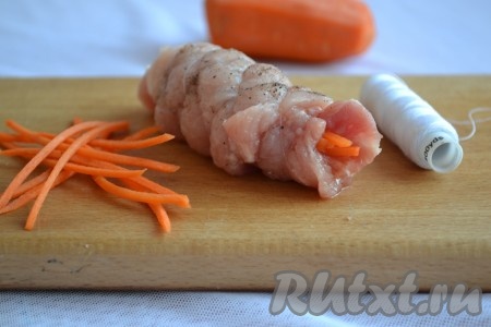 Каждый рулетик обмотать нитками.&nbsp;
