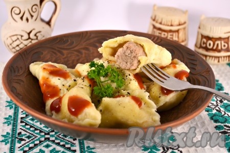 Вареники с мясным фаршем