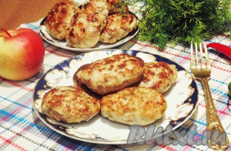 Котлеты с фаршем и яблоком