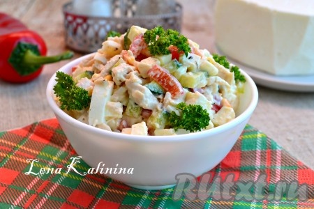 Рецепт салата с брынзой и курицей