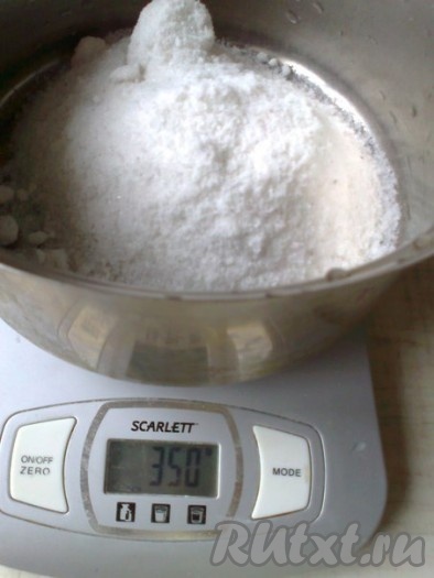 На 1 литр воды понадобится 350 грамм соли.
