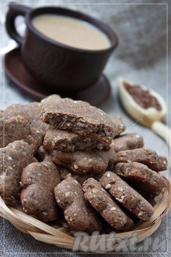 Вкусные, полезные крекеры готовы. 
