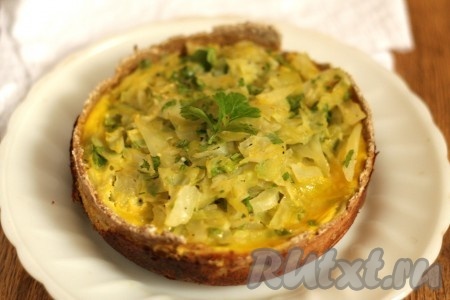 Пирог с капустой и яйцом