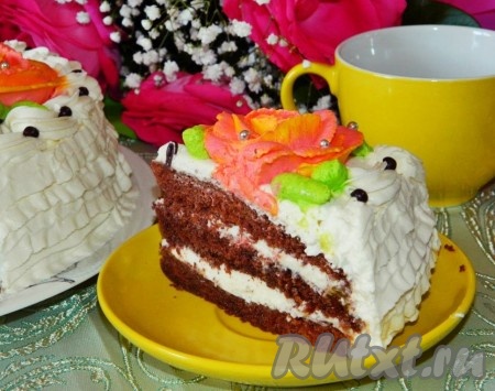 Наш вкусный шоколадно-кофейный торт с абрикосовым джемом готов!
