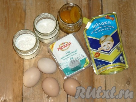 Ингредиенты для приготовления бисквитного рулета с творогом