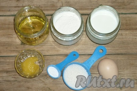 Ингредиент для приготовления оладий на кефире с мёдом