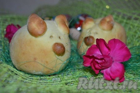 Выпекать 15-20 минут духовке, разогретой до 180 градусов.
